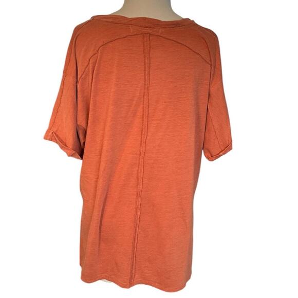 We The Free Burnt Orange Over Sized T-Shirt Size X-Small V-Neck Rolled Sleeve - Picture 3 of 10